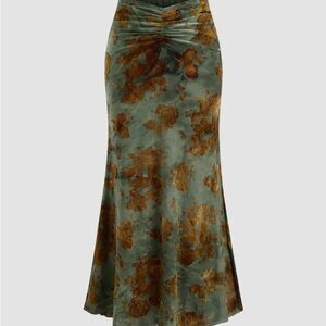 Cider Floral Green and Brown velvet mid-rise Maxi Skirt